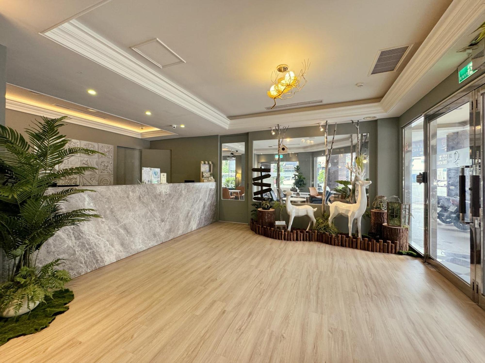 Finders Hotel Hualien Station Экстерьер фото