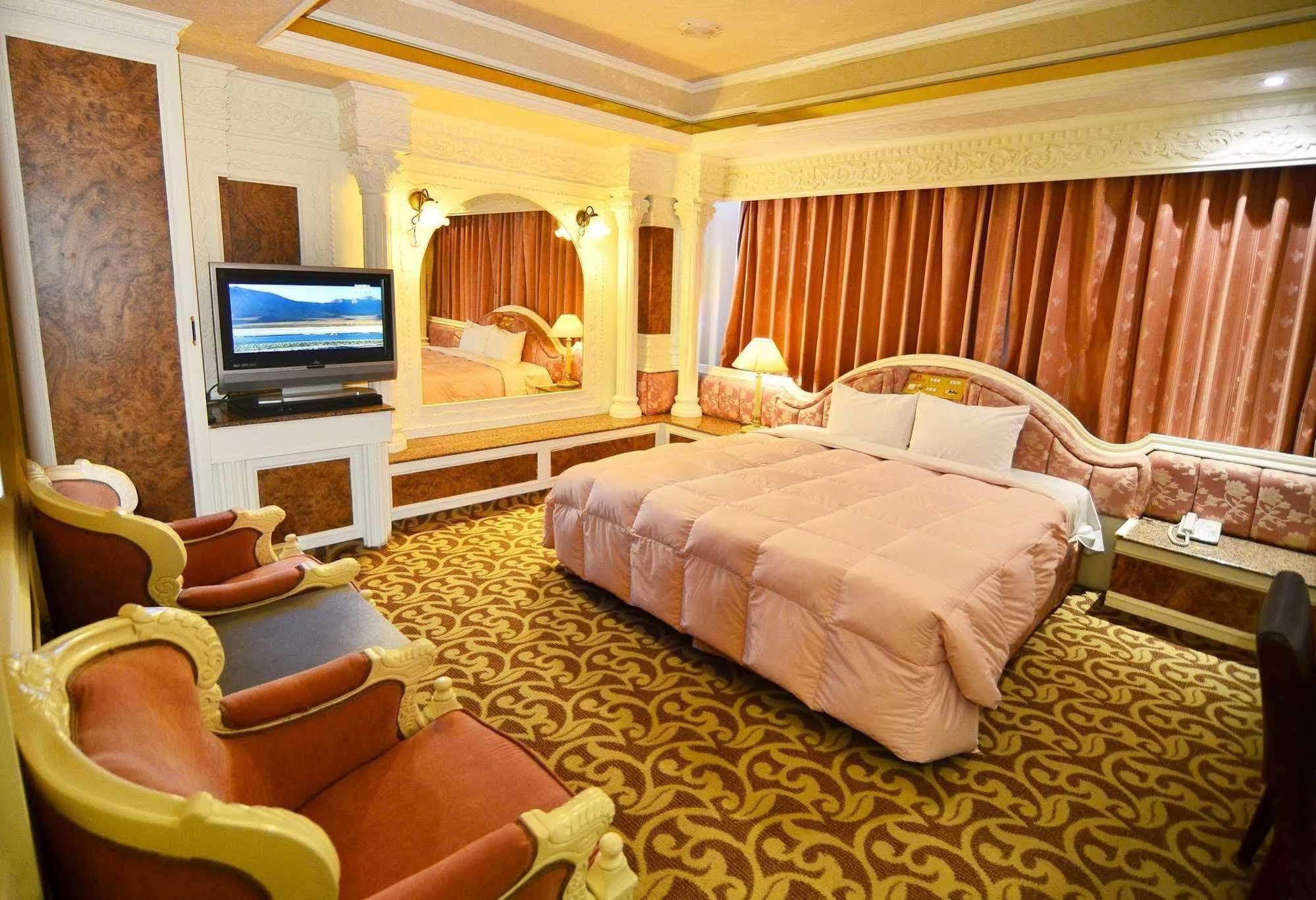 Finders Hotel Hualien Station Экстерьер фото